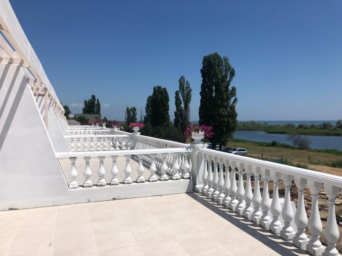 Panorama Briz Hotel Каролино-Бугаз Екстериор снимка