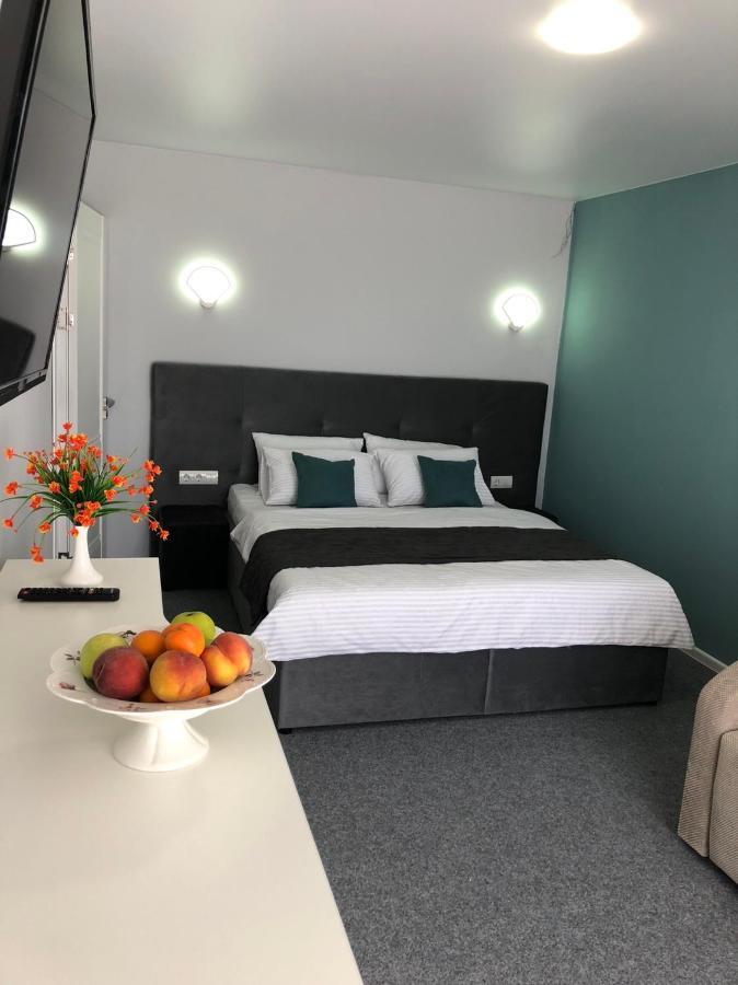 Panorama Briz Hotel Каролино-Бугаз Екстериор снимка