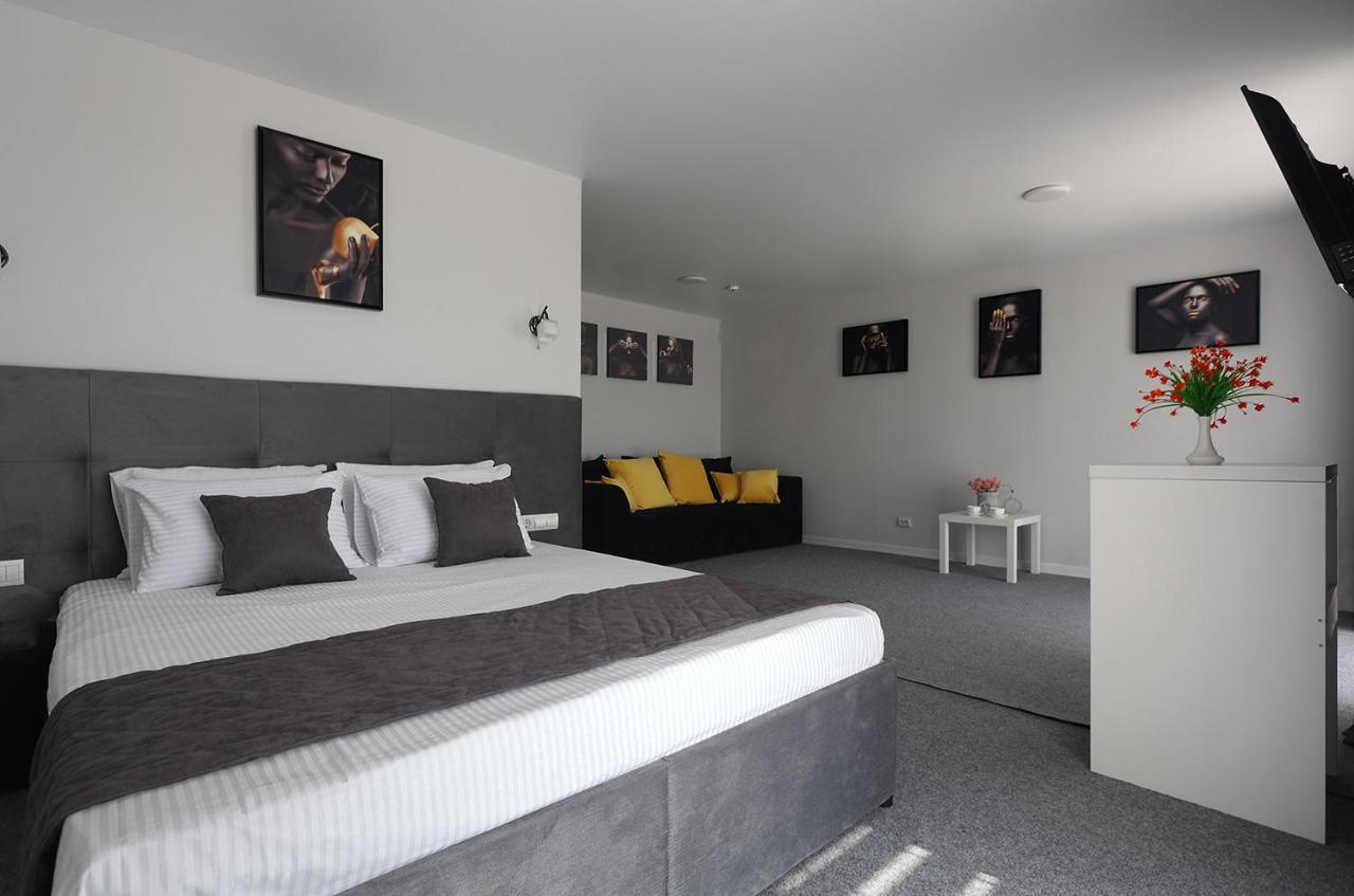 Panorama Briz Hotel Каролино-Бугаз Екстериор снимка