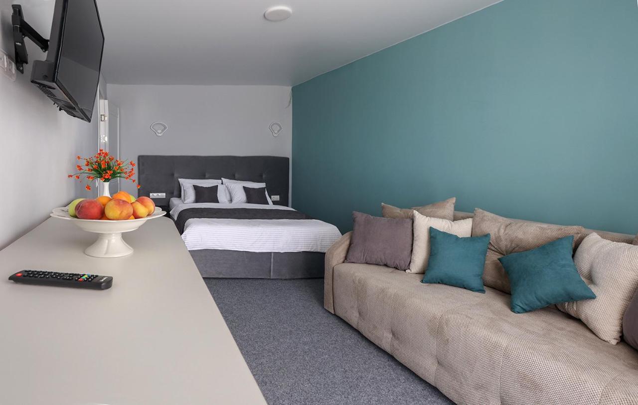 Panorama Briz Hotel Каролино-Бугаз Екстериор снимка